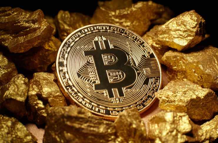 Populárny analytik PlanB: „Bitcoin je ťažšie manipulovateľný ako zlato“