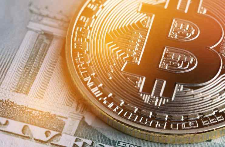 Bitcoin by mohol prekonať výkonnosť akcií v roku 2022 v dôsledku sprísnenia Fedu