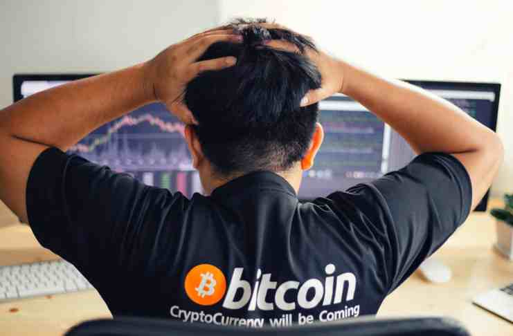 Bitcoin analýza – cena prehlbuje korekciu a neúspešne hľadá dno