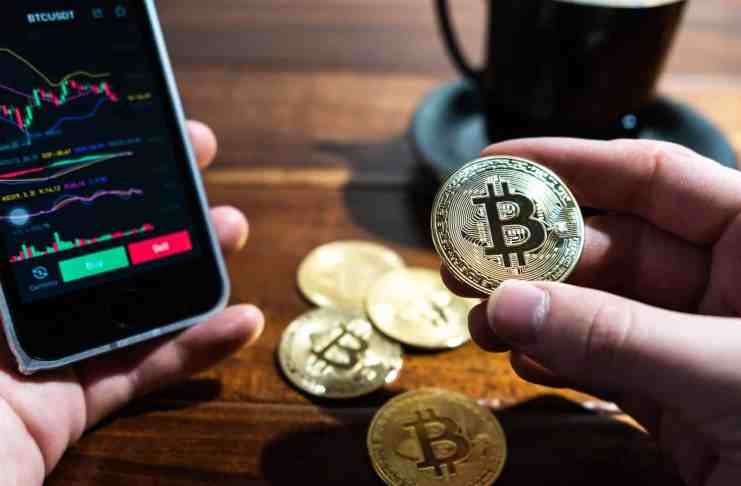 Bitcoin analýza – cena formuje reverzný pattern, bude však platný?