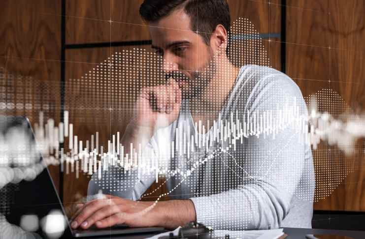 Dlhodobí investori do Bitcoinu sa správajú rovnako ako počas dna z júla 2021