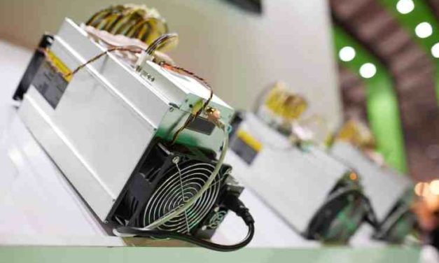 Obťažnosť Bitcoinu dosiahla ATH, hash rate stúpol o 45 % za polroka