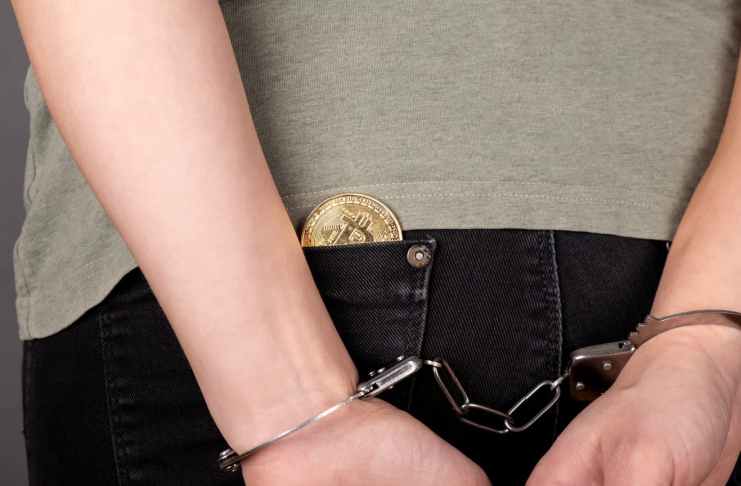 Polícia zabavila 3,6 miliardy $ a zatkla manželov v súvislosti s hackom Bitfinexu z roku 2016