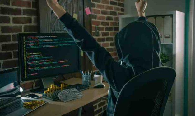 Populárny bývalý hacker tvrdí, že má 7 miliárd dolárov v BTC