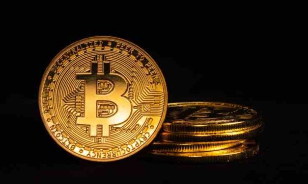 Peter Schiff naznačil scenár pravdepodobného rastu Bitcoinu