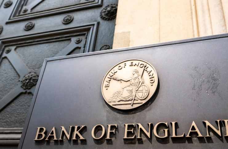 Guvernér Bank of England opäť kritizuje kryptomeny!
