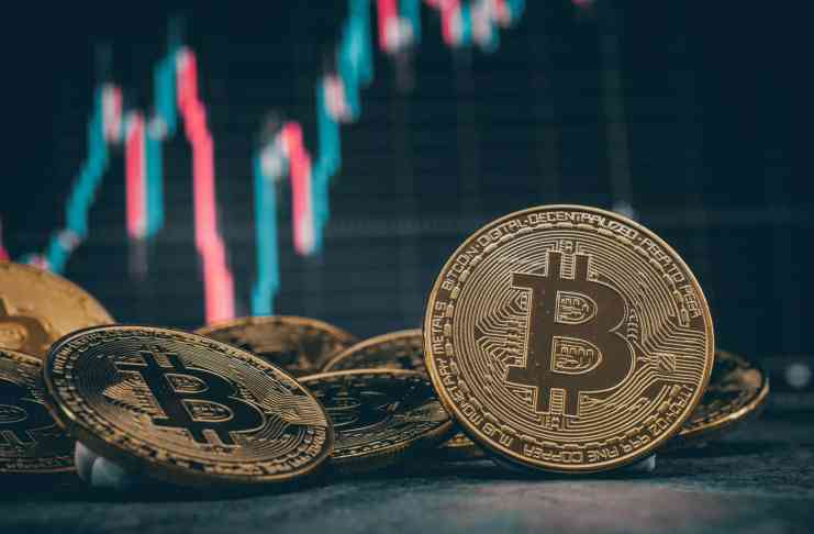 Bitcoin analýza – cena stagnuje na 30 000 $, objemy na zmenu trendu stačiť nebudú