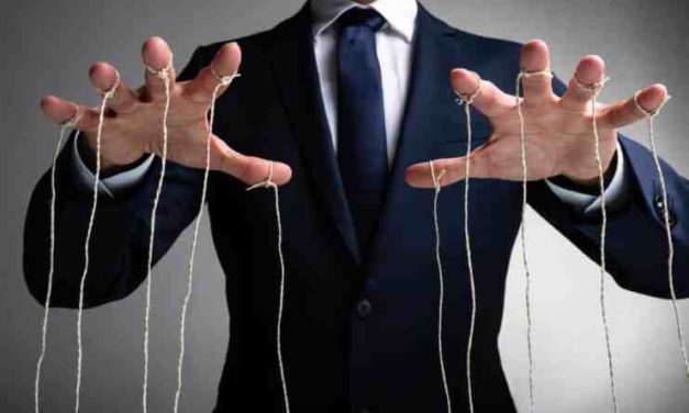 Ťažká rana pre kryptomenový svet – ako zareagujú regulátori?