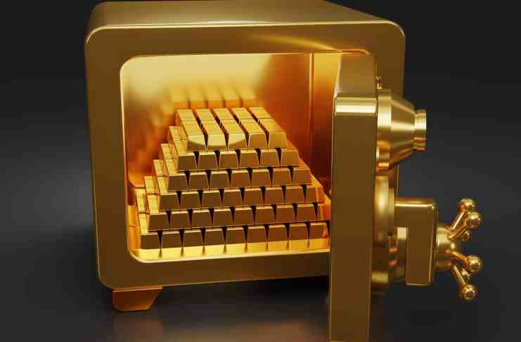 Trhy padajú, no zlato si v roku 2022 stále drží hodnotu