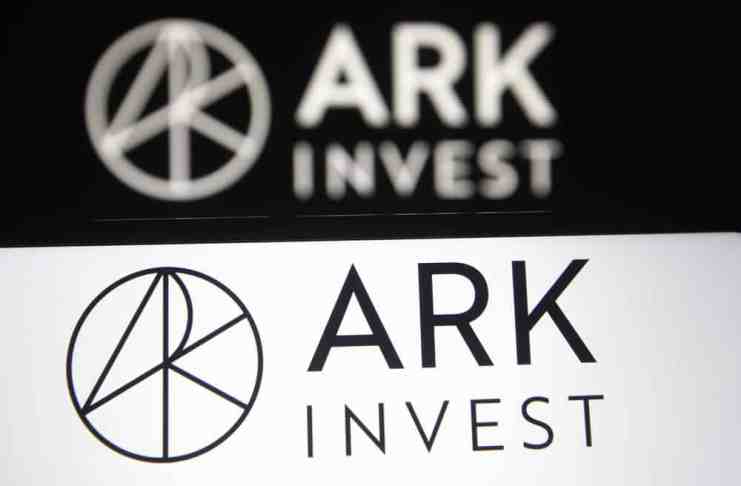 Investorka Cathie Woodová: Fed robí chybu, obavy z vysokej inflácie sú prehnané