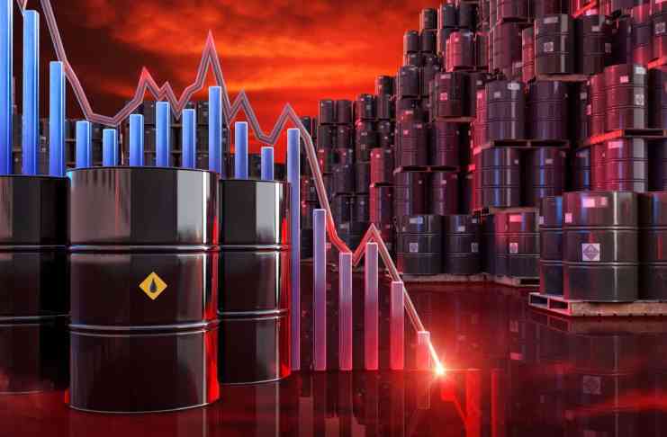 Ropa sa za 30 dní prepadla o 21 %. Na benzínkach to pocítime koncom júla