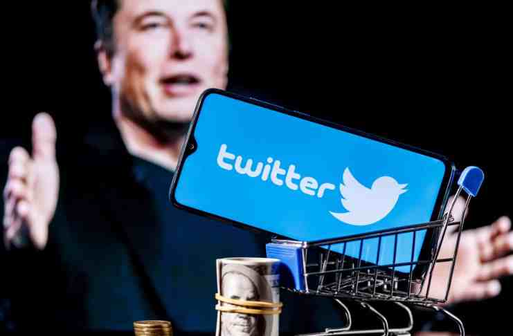 Twitter vs. Musk – kto ma viac es v rukáve?