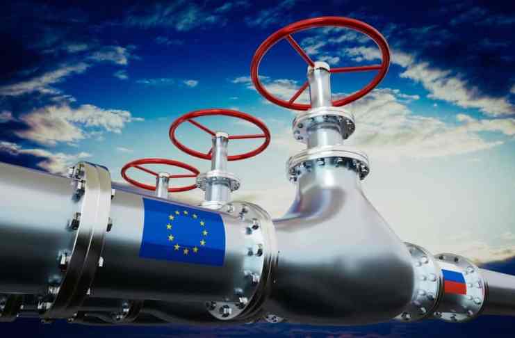Východ zvyšuje nákup ruskej ropy a plynu a ignoruje sankcie. Tieto krajiny sú najväčší dovozcovia