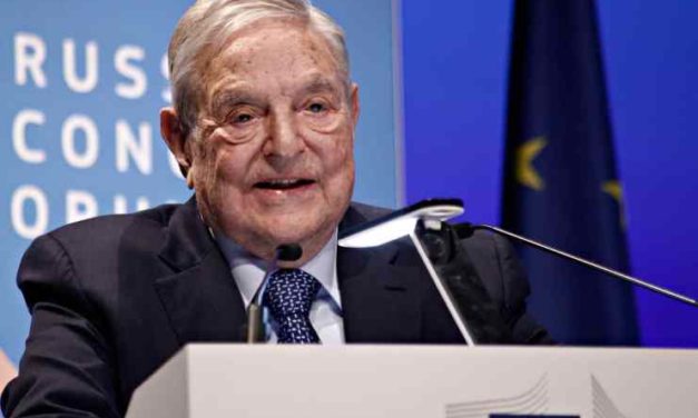 Miliardár George Soros odporúča investovať do Muskovej Tesly a do Fordu