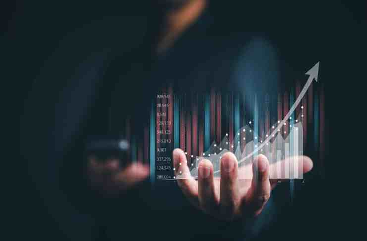 TOP 3 akcie s vysokým pomerom rastového zisku a dividend