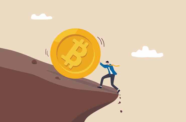 Tri dôvody, prečo Bitcoin v klesajúcom trende zaostáva za altcoinami