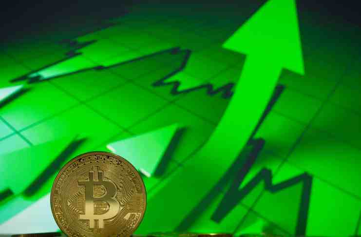 Renomovaný ekonóm: „Bitcoin môže posilniť Americkú ekonomiku!”