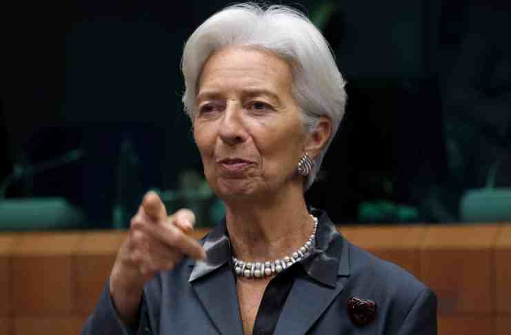 Prezidentka ECB Lagardeová obviňuje z prudkej inflácie v EÚ klimatické zmeny!