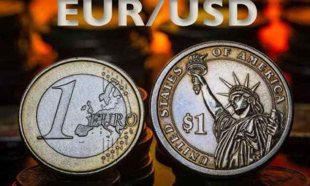 Euro na 20-ročnom minime. Prečo má nižšiu hodnotu ako dolár?