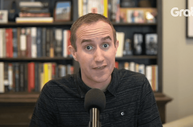 Finančný špecialista Morgan Housel: väčšina investorov príde o peniaze. Aké sú príčiny?