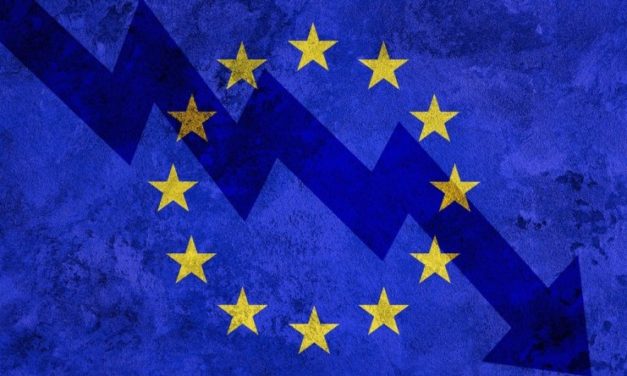 Nečakajte vládnu podporu v časoch krízy, ľudia sa musia o sebe postarať sami (Komentár)