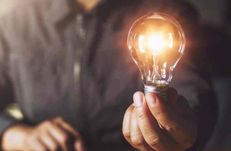 Dobrá správa z Bruselu: Európska komisia zvažuje zastropovanie cien energií