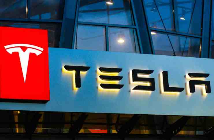 Prečo má Tesla taký vplyv na cenový vývoj kryptomien?