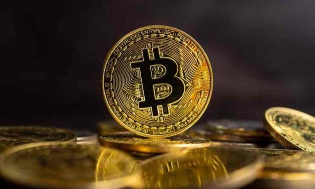 Graf na dnes: Bitcoin klesol a opäť rastie. S akými scenármi možno rátať v najbližšej dobe?