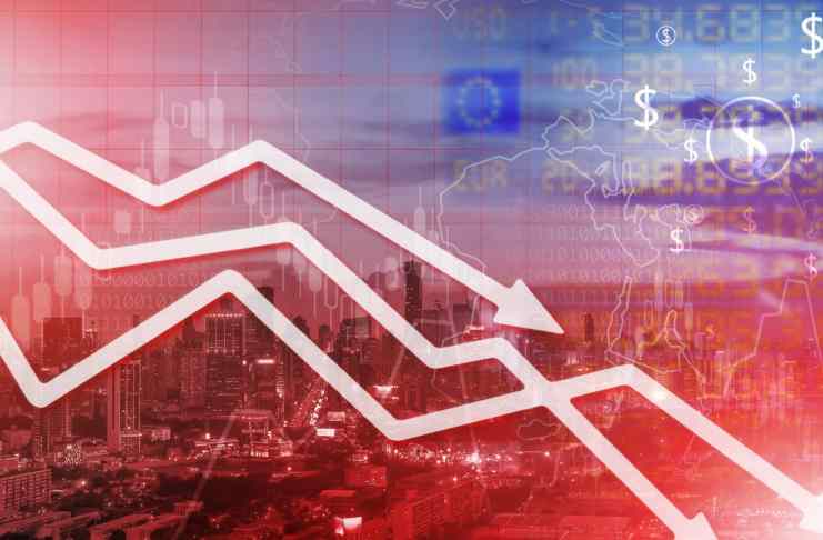 Globálne meny po celom svete sa prepadajú na historické minimá, dolárový index ale výrazne posilňuje