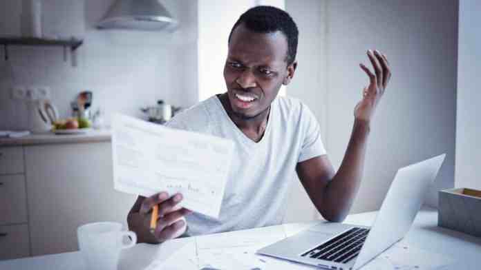 Ľudia už nedôverujú bankám