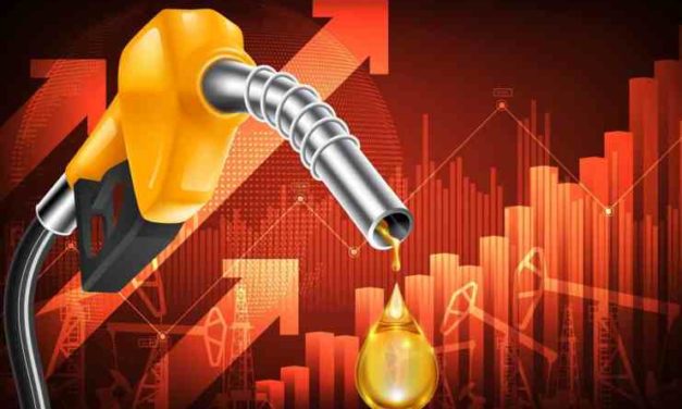 Ropní giganti hlásia rekordné zisky! Bežní ľudia medzitým tankujú drahšie