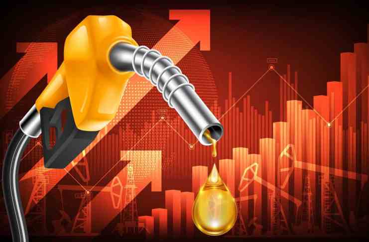 Ropní giganti hlásia rekordné zisky! Bežní ľudia medzitým tankujú drahšie