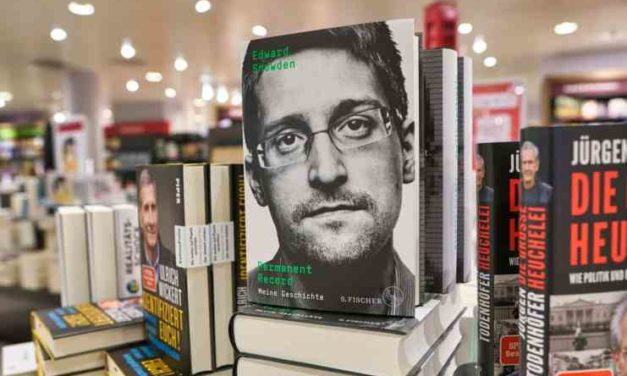 Edward Snowden: „Očakával som, že po takých zlých správach Bitcoin padne na 10 000 dolárov. Nestalo sa tak a to je pozitívne“