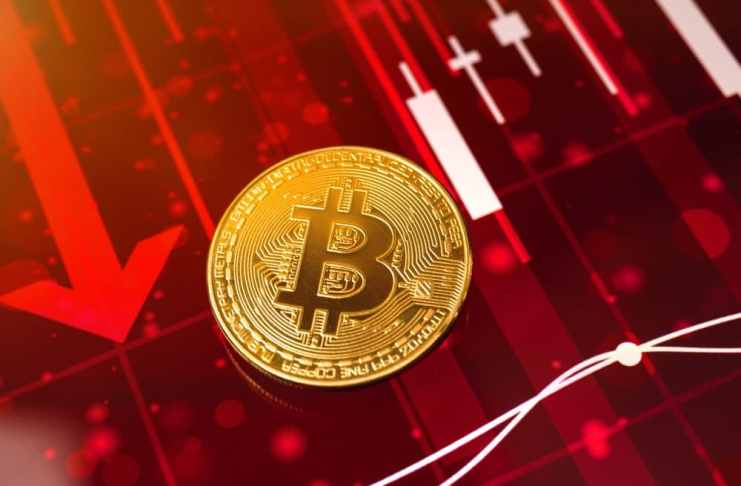 Výrazný pokles ropy, prepad ceny Bitcoinu na 5000 dolárov? Varovná správa spoločnosti Standard Chartered