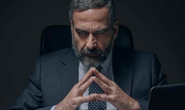 Užitočný návod, ako prísť investovaním o peniaze a byť zaručene neúspešným obchodníkom