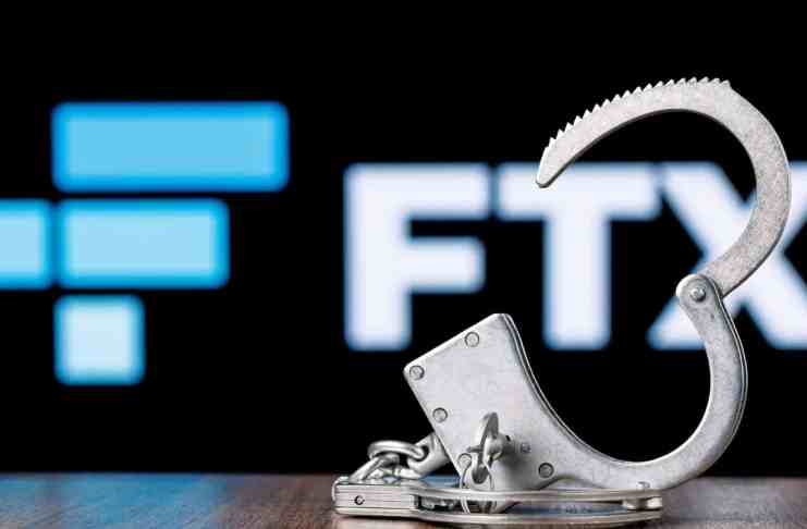 Aktuálne: Zakladateľ burzy FTX bol zatknutý na Bahamách!