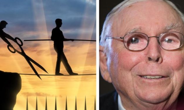 Prestaňte sa sťažovať, žijete dnes 5-krát lepšie ako v minulosti, hovorí miliardár Charlie Munger