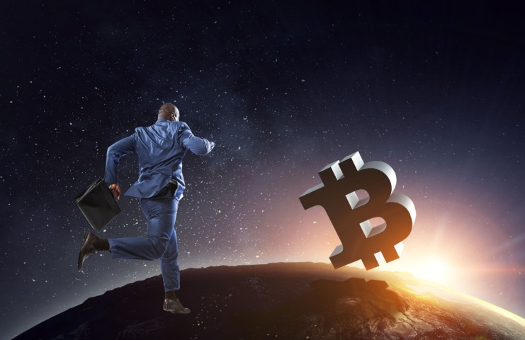 Elon Musk sa chystá na ďalšiu šialenosť – chce poslať 62 bitcoinov na Mesiac