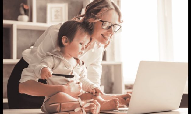 TOP 5 spôsobov ako si privyrobiť na materskej dovolenke. Dobrá práca sa nájde aj pre mamičky