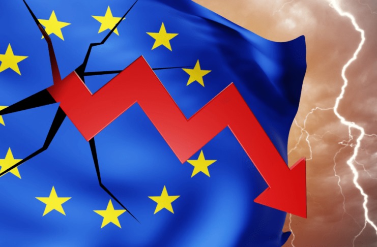 Eurozóna pomaly upadá. Hospodársky rast prudko spomaľuje