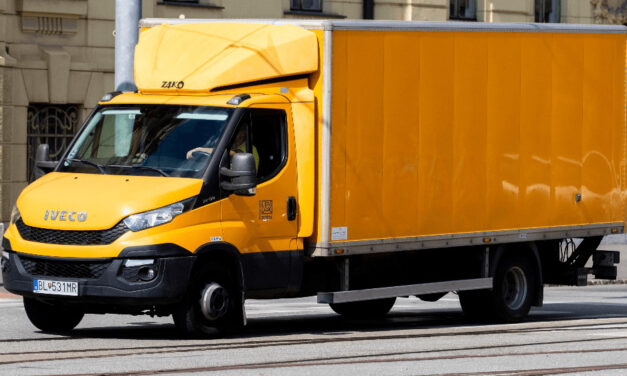 Slováci si na pošte zrejme opäť priplatia. Ceny služieb sa majú výrazne zvýšiť