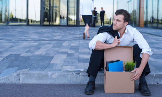 Slovenské banky majú rekordné zisky, no masívne prepúšťajú