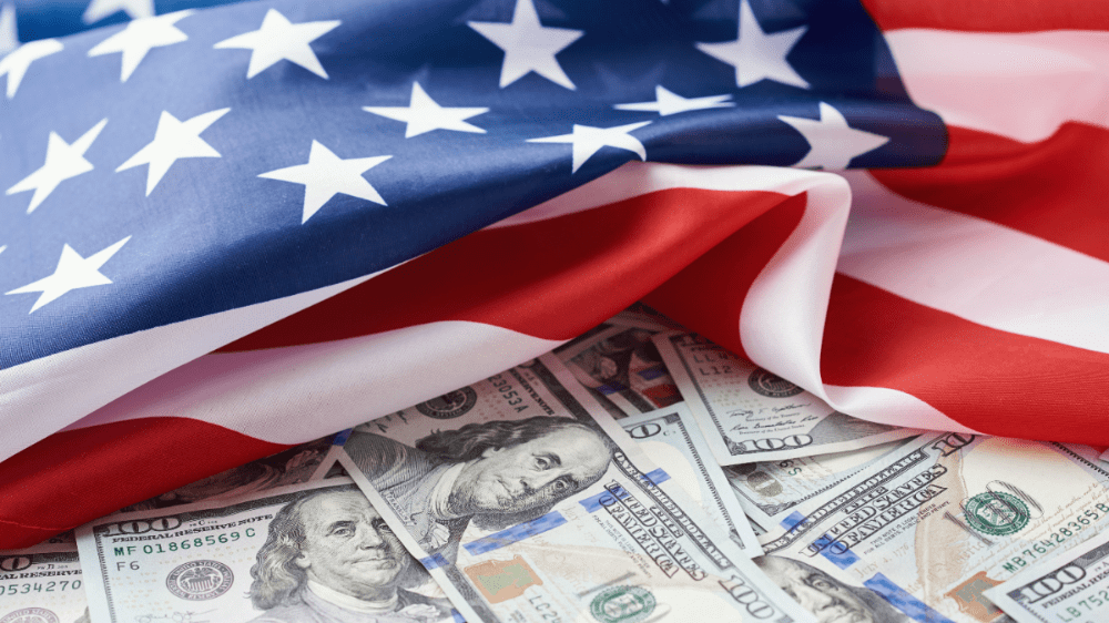 Firmy začali prepúšťať. Počet nezamestnaných v USA rapídne vzrástol