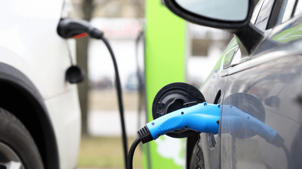 Elektromobil už za pár desiatok eur mesačne? Riešením je „sociálny lízing“