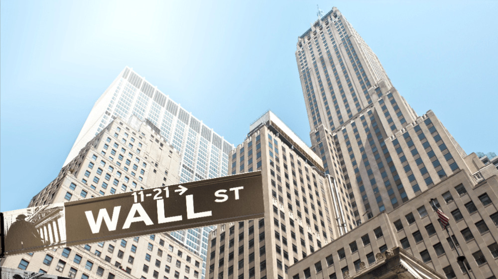 Wall Street chytá nový dych. Index S&P 500 vystrelil na nové historické maximum