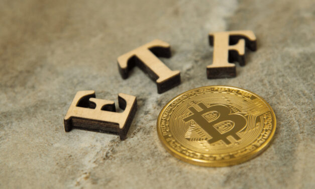 Uvedenie Bitcoin ETF prilákalo veľa investorov. Nenechajte si ujsť tieto dva horúce predpredaje