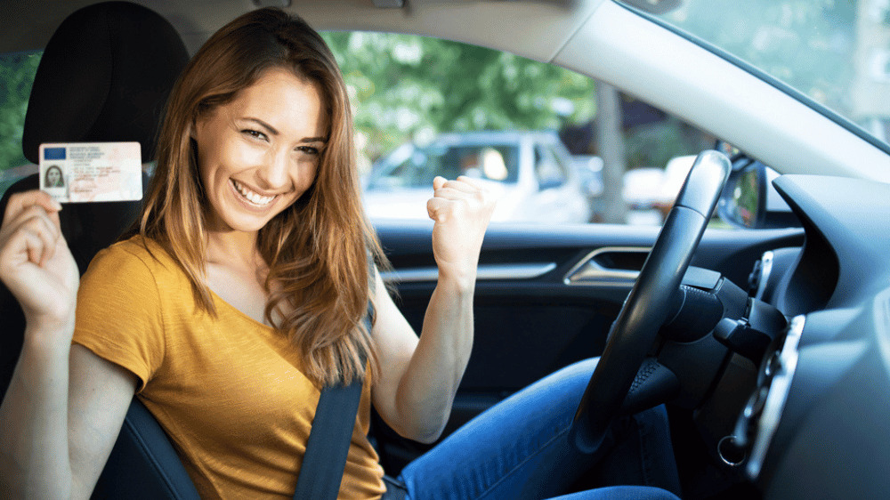 Vodičské preukazy zadarmo: Ústredie práce chystá novinku, majú Slováci dôvod na radosť?