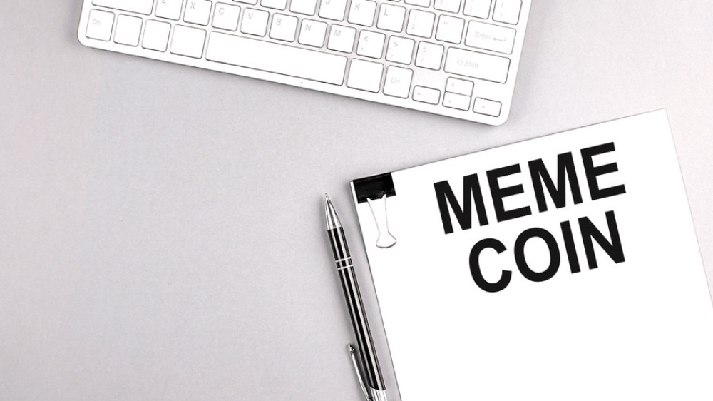 Hodnota meme mince Sponge stúpa. Dokáže prekonať vlastný rekord?