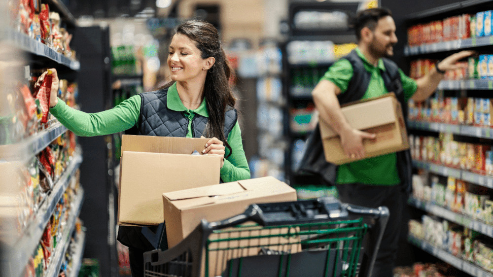 Najväčší zamestnávatelia na Slovensku sa bijú o nových zamestnancov