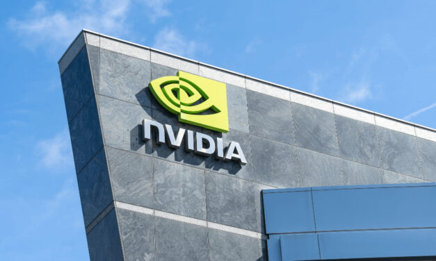 NVIDIA dosiahla úspech, aký sa doposiaľ podaril len dvom spoločnostiam na svete